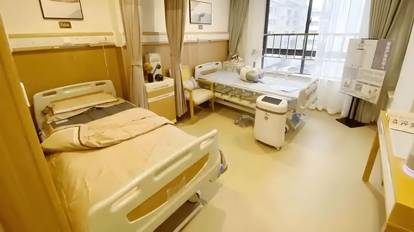 坑个王爷去采药
